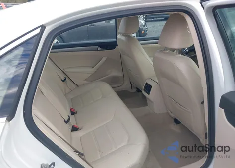 2014 Volkswagen Passat 1.8T Se из США, поврежденный, VIN 1VWBT7A38EC060354